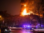 Video: Rozsiahly požiar zničil strechu budovy Prírodovedeckej fakulty