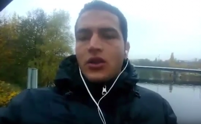 VIDEO: IS zverejnil video s údajným útočníkom z Berlína