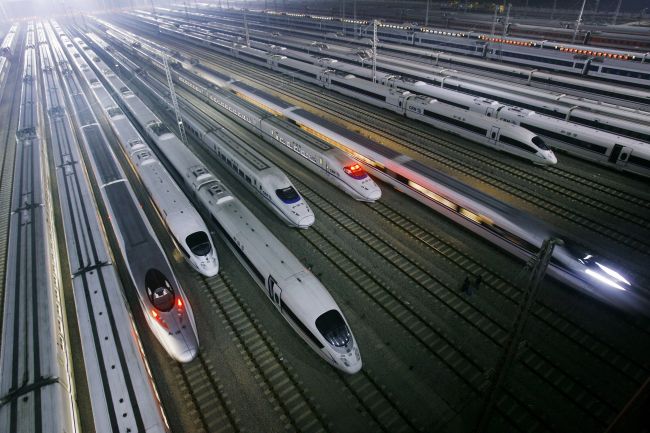 Čína by do roku 2020 mala mať 30.000 kilometrov vysokorýchlostných železníc