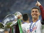 Číňania ponúkajú Ronaldovi 100 miliónov ročne