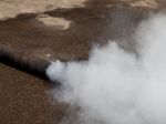 V Česku sa viacero ľudí priotrávilo oxidom uhoľnatým, ktorý unikal vo výrobnej hale