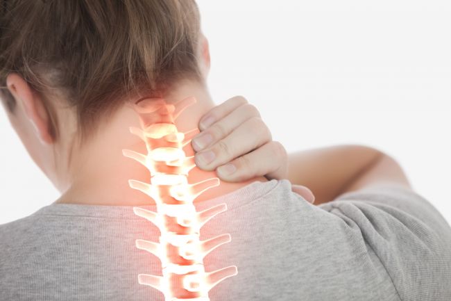 3 cviky, ktoré vás zbavia bolestí krku, šije a ramien