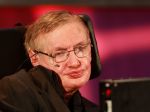 Odborník na čierne diery Stephen Hawking sa dožíva 75 rokov