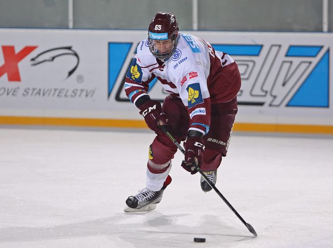 VIDEO: Tím slovenského obrancu ukončil v KHL sériu prehier