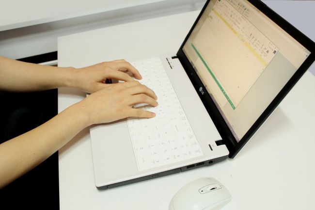 Občania Slovenska sa budú môcť svojich práv domáhať aj elektronicky