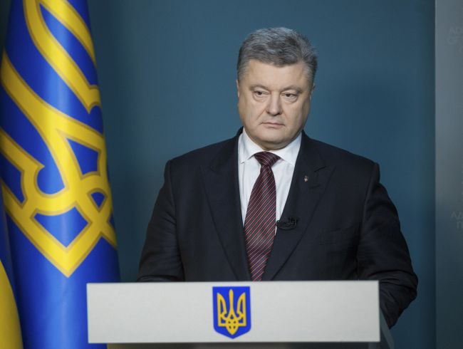 Ukrajina je pripravená na spoluprácu s Trumpovou administratívou, vyhlásil Porošenko