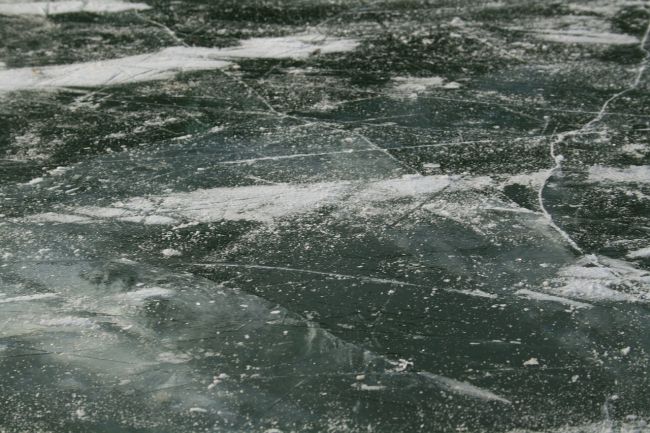 Na Vranovskej priehrade sa utopil korčuliar, preboril sa pod ním ľad