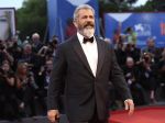 Filmový herec Mel Gibson sa stal po deviaty raz otcom