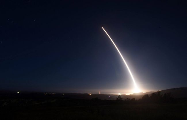 USA otestovali medzikontinentálnu balistickú raketu Minuteman 3