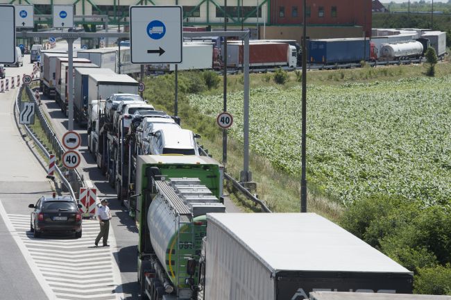 Štát vybral v januári na mýte 14,09 milióna eur