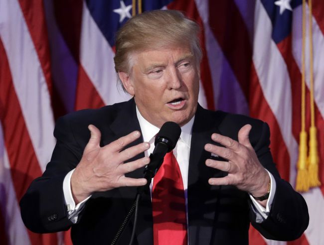 Trump zrušil Obamovu smernicu o transrodových toaletách