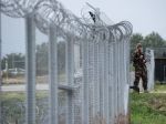 Maďarská vláda sa rozhodla vybudovať druhú líniu oplotenia na srbských hraniciach