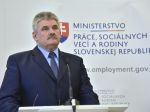 Čistý deň neprišiel o akreditáciu, potvrdilo ministerstvo práce