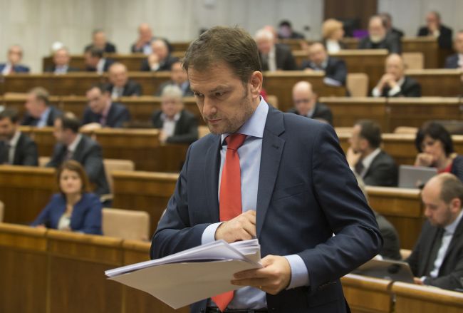 OĽaNO vyzýva poslanca,ktorý sa mal amorálne správať k závislej, aby sa priznal