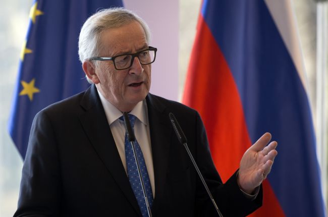 Juncker odsúdil vyhlásenia Ankary o nacistických praktikách Nemecka