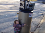 Video: Rozkošné malé dievčatko a jej podarený omyl