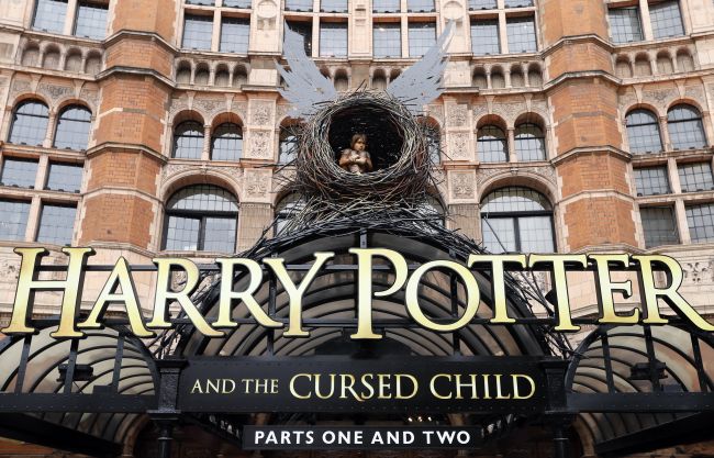 Hra o Harrym Potterovi získala rekordných deväť Olivier Awards