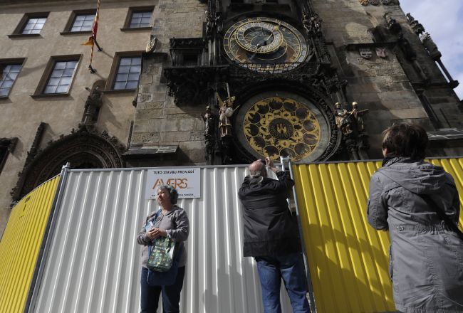 Začína sa rekonštrukcia veže Staromestskej radnice v Prahe vrátane orloja