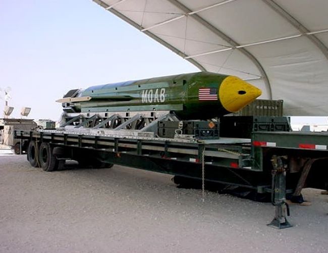 Pri výbuchu americkej superbomby zahynulo najmenej 36 bojovníkov IS