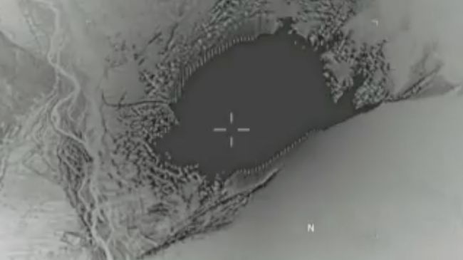 Americká superbomba zabila v Afganistane najmenej 94 militantov IS