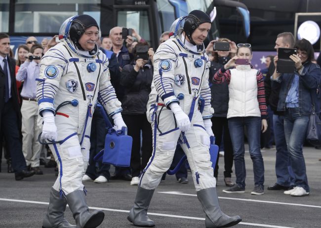 Sojuz priviezol na ISS nových členov posádky, Rusa a Američana
