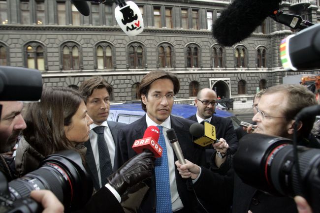 Exministra financií Grassera budú súdiť za korupciu