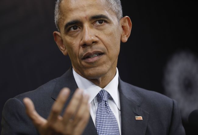 Obama: Ani na Ellisovom ostrove nemal každý v poriadku doklady