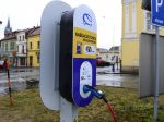 OMV chce rozšíriť sieť nabíjačiek elektromobilov, uvažuje aj o Slovensku