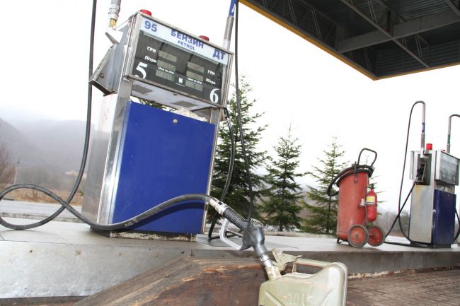 Benzíny a nafta v 16. týždni zdraželi, ceny LPG klesli