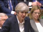 Britská premiérka obvinila predstaviteľov EÚ zo snahy zmanipulovať voľby