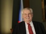 Prezident Zeman i líder KDU-ČSL sú za čo najrýchlejšie riešenie vládnej krízy