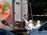 V kauze úmrtia 71 migrantov v kamióne obvinili 11 cudzincov