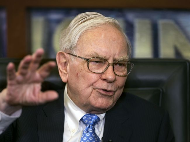 Buffett predal tretinu akcií IBM, ich vývoj nesplnil jeho očakávania