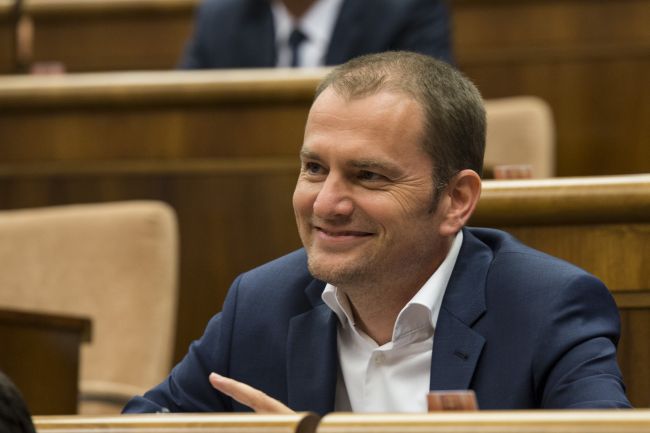 Matovič bol vždy na správnej strane barikády, tvrdí Droba