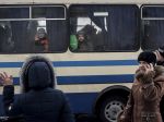 Donbas muselo opustiť približne 2,8 milióna ľudí