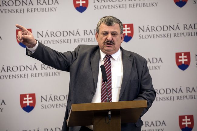 HRNKO: Zlyhanie operátora linky 158 nie je zlyhaním systému