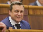 Grémium sa dohodlo na spôsobe kontroly podozrivých listov pre poslancov