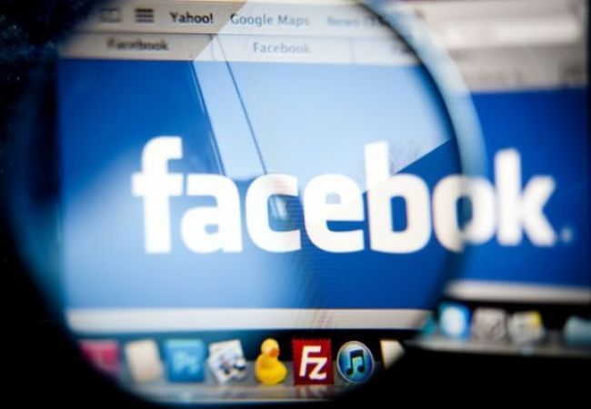 Francúzsky úrad uložil Facebooku pokutu