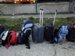 Na autobus stredoškolákov z Maďarska zaútočili v Calais zrejme migranti