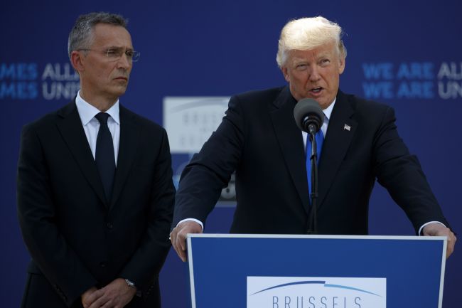 Trump: NATO bude silnejšie, pretože jeho členovia začali dávať viac na obranu