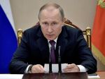 Macron bude s Putinom hovoriť priamo, spornou témou je Sýria a Ukrajina
