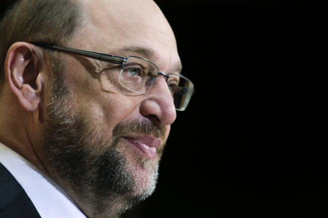 Schulz: Európa by sa nemala podriadiť "logike ozbrojovania" Donalda Trumpa