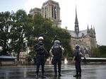 "To je za Sýriu," kričal útočník z Notre-Dame