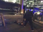 VIDEO: Zverejnili záznamy kamier zachytávajúce likvidáciu útočníkov z London Bridge