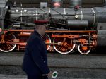Rusko: Vnučku Nikitu Chruščova zrazil pri Moskve vlak, zomrela