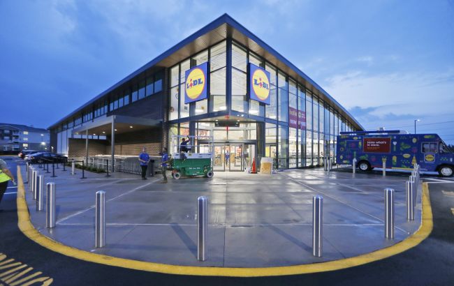 Lidl dnes otvorí prvých 10 obchodov v USA