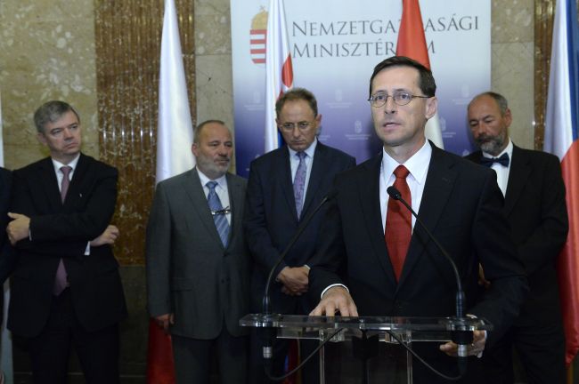 Maďarsko: Nový rozpočet ráta aj s výdavkami na ochranu hraníc