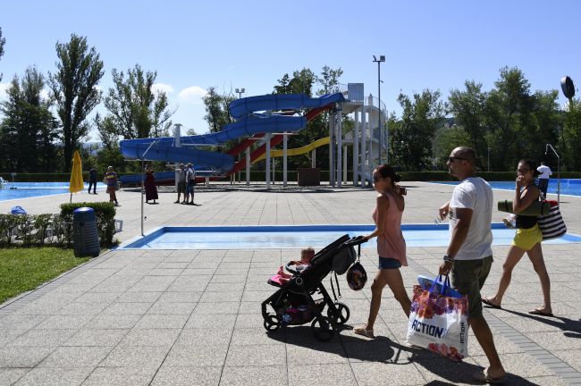 SHMÚ upozorňuje na horúce počasie, ktoré zasiahne Slovensko