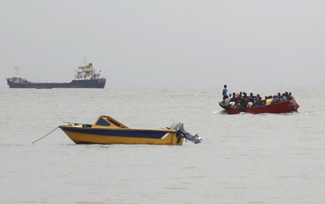 V Kolumbii sa potopila výletná loď