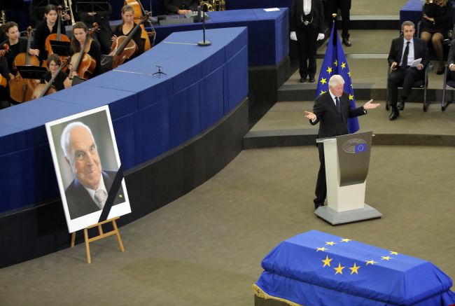 Šefčovič: Kohl zosobňoval v sebe celú povojnovú históriu Európy